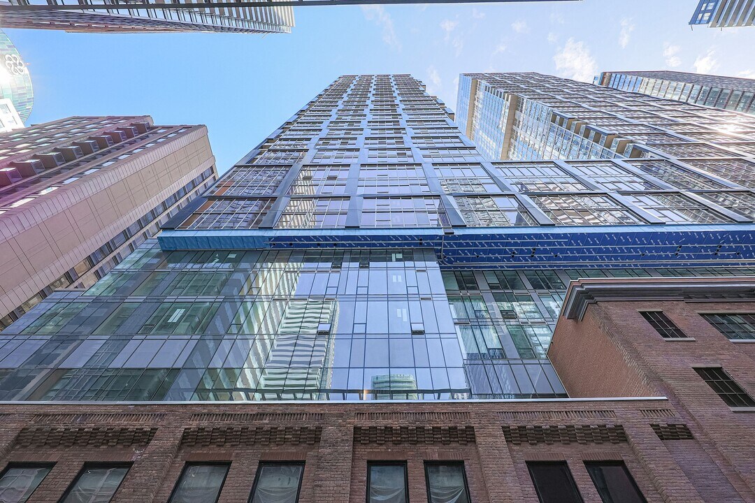 15 Mercer St in Toronto, ON - Building Photo