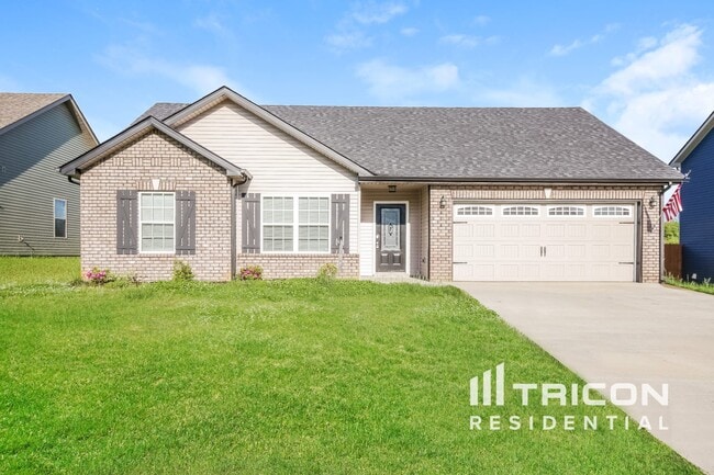 property at 616 Hollow Crst