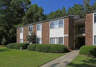 Magnolia Manor in Sumter, SC - Building Photo - Building Photo