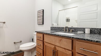 302 13th St S-Unit -527 in Birmingham, AL - Building Photo - Building Photo