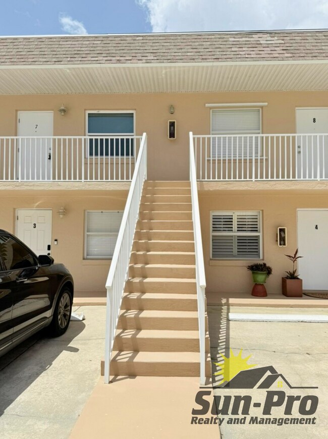 3724 S Atlantic Ave in Daytona Beach Shores, FL - Building Photo - Building Photo