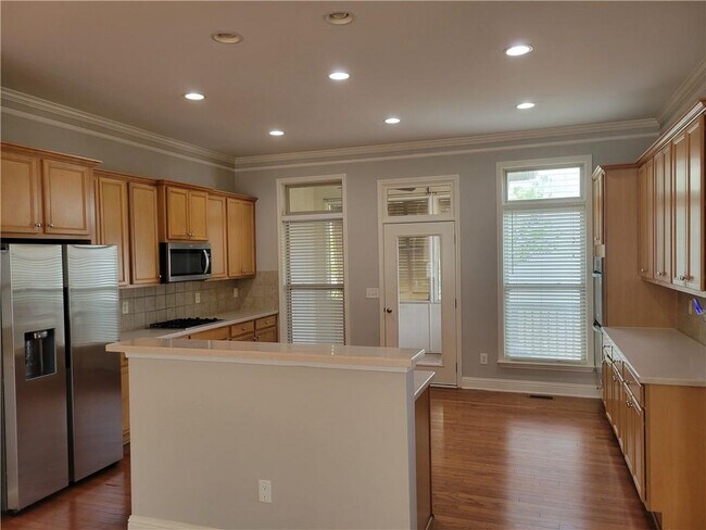 2098 Silas Way NW in Atlanta, GA - Building Photo - Building Photo