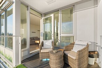 3355 Binning Rd in Vancouver, BC - Building Photo - Building Photo