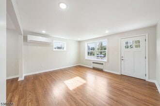 2429 Vauxhall Rd in Union, NJ - Building Photo - Building Photo