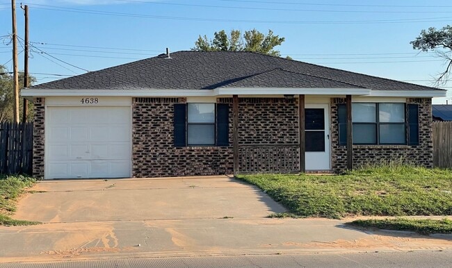 property at 4638 Erskine St