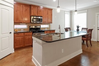 9732 Alex Ln in Austin, TX - Building Photo - Building Photo