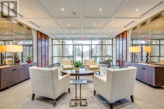 2470 Prince Michael Drive in Oakville, ON - Building Photo - Building Photo