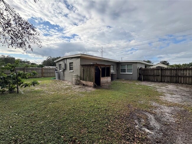 3824 Winona Dr in Orlando, FL - Building Photo - Building Photo