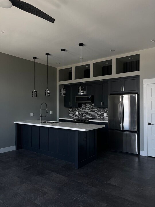 116 W Park St in Butte, MT - Building Photo