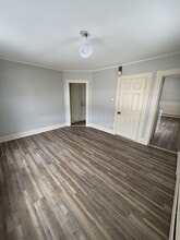 2 Front Pl in Waterville, ME - Building Photo - Building Photo