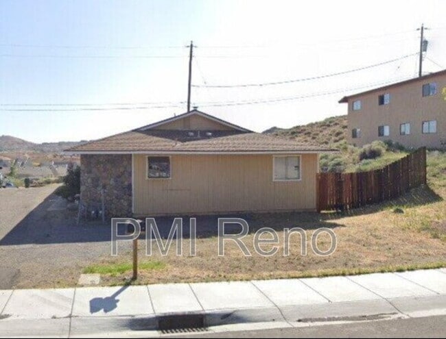 3630 Gypsum Rd in Reno, NV - Building Photo - Building Photo