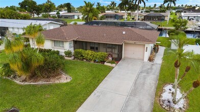 3021 SE 17th Ave in Cape Coral, FL - Building Photo - Building Photo