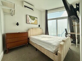 Furnished room/NOT APARTMENT in Brooklyn, NY - Building Photo