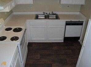 1746 Bob White Ln SE in Conyers, GA - Building Photo - Building Photo