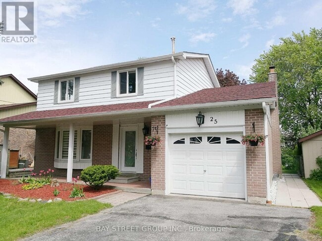 25 Penwick Crescent