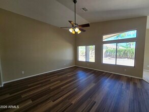 1074 E Cathy Dr in Gilbert, AZ - Building Photo - Building Photo