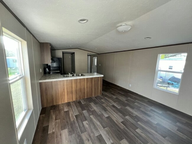 48 Tower Manor Dr in Auburndale, FL - Building Photo - Building Photo