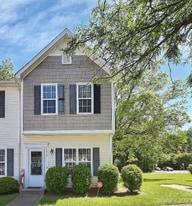 3059 Nevin Place Dr in Charlotte, NC - Building Photo