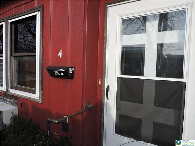 866 N Van Buren St in Allentown, PA - Building Photo - Building Photo