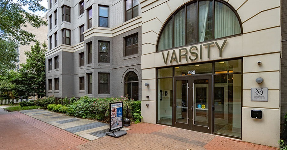 Varsity On K in Washington, DC - Building Photo