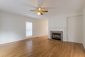 4118 Huntcliff Dr in Woodstock, GA - Building Photo - Building Photo