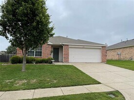 4405 Hawk Ln in Sherman, TX - Building Photo