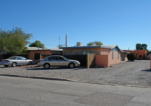 5760 E 23rd St in Tucson, AZ - Building Photo - Building Photo