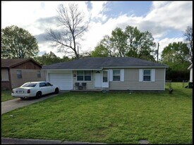 1016 Roseclair Dr in North Little Rock, AR - Building Photo