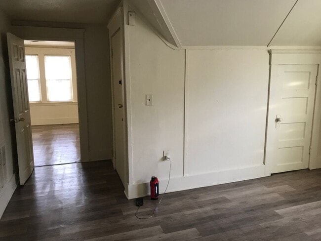 869-871 Elm St in New Haven, CT - Building Photo - Building Photo