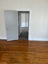 3244 W Allegheny Ave, Unit 3244 3rd Fl in Philadelphia, PA - Building Photo - Building Photo