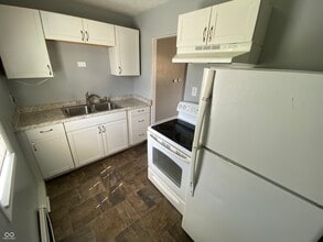 4 N Butler Ave in Indianapolis, IN - Building Photo - Building Photo