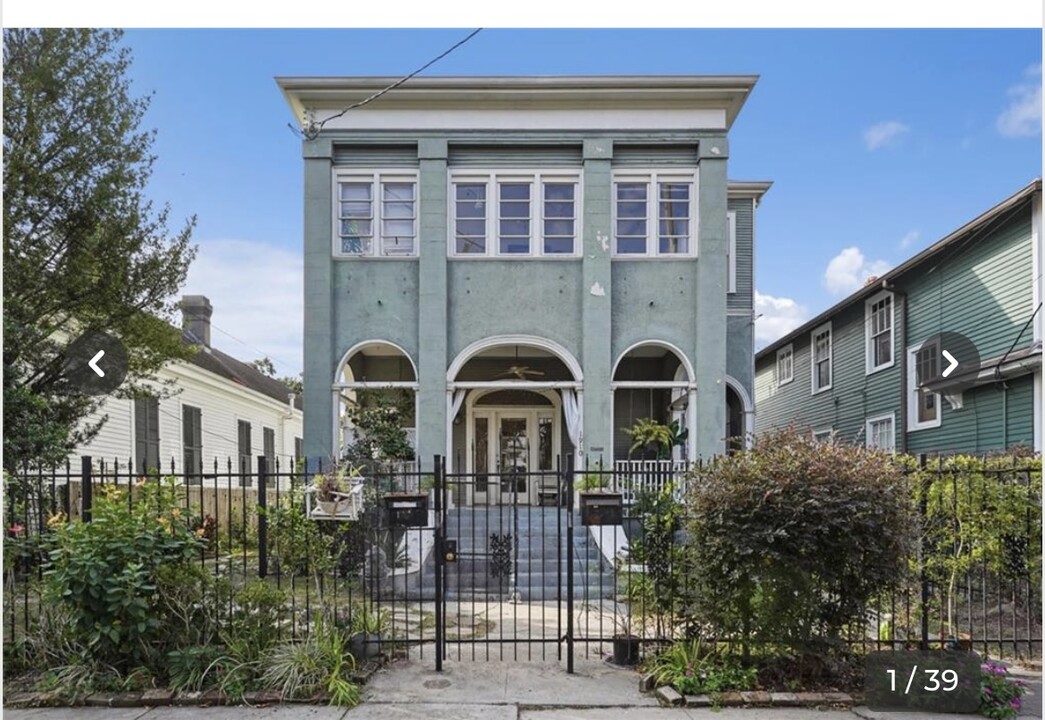 1912 General Pershing St, Unit Upstairs unit in New Orleans, LA - Building Photo