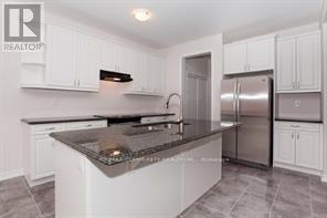 369 Falling Green Cres in Kitchener, ON - Building Photo - Building Photo