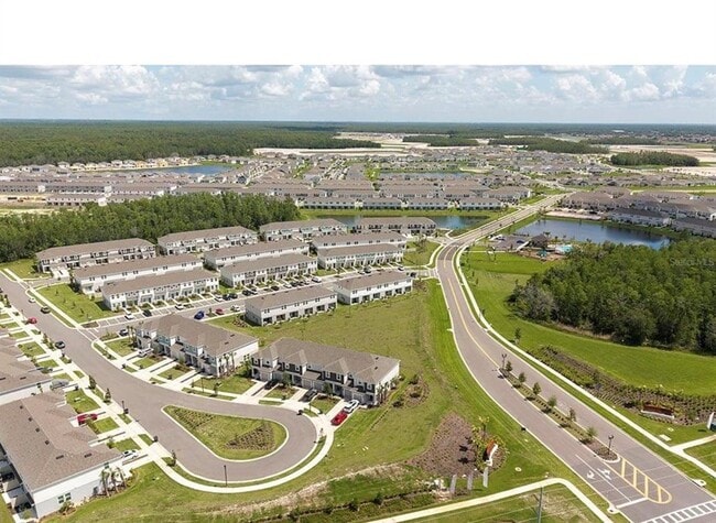 2980 Skyline Lp in Kissimmee, FL - Building Photo - Building Photo