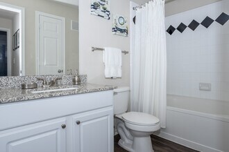 Andalusian Gate in Dallas, TX - Building Photo - Interior Photo