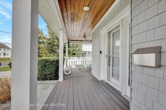 1049 Norwood Ave in Long Branch, NJ - Building Photo - Building Photo