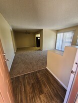 Canyon View Apartments in Las Vegas, NV - Building Photo