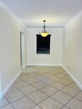 8601 SW 94th St, Unit 116W in Miami, FL - Building Photo - Building Photo