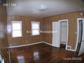 501 11th St NW in Grand Rapids, MI - Building Photo - Building Photo