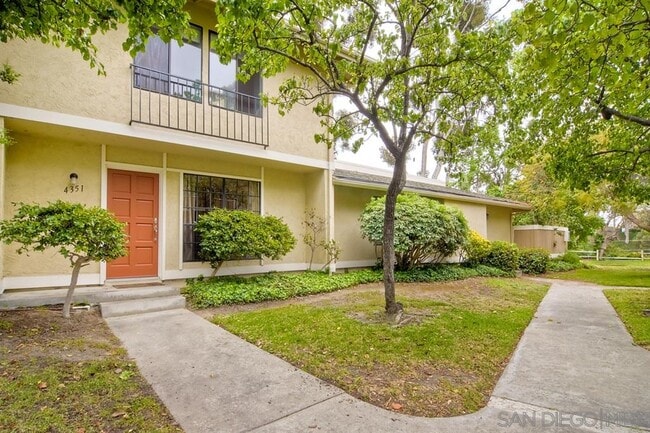 4351 Caminito Del Diamante in San Diego, CA - Building Photo - Building Photo