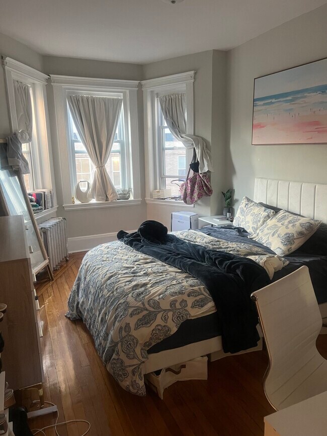 79 Gainsborough St, Unit B-3 in Boston, MA - Building Photo - Building Photo