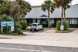 4283 Sea Mist Dr in New Smyrna Beach, FL - Building Photo - Building Photo