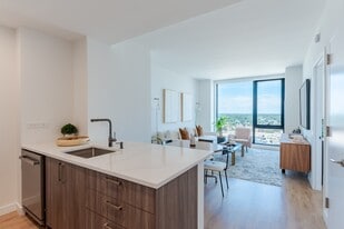 Stella in New Rochelle, NY - Building Photo