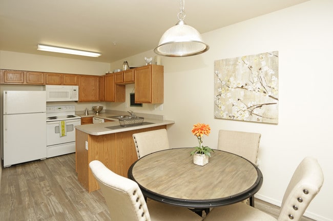 Village at Rivers Edge in West Valley, UT - Building Photo - Interior Photo