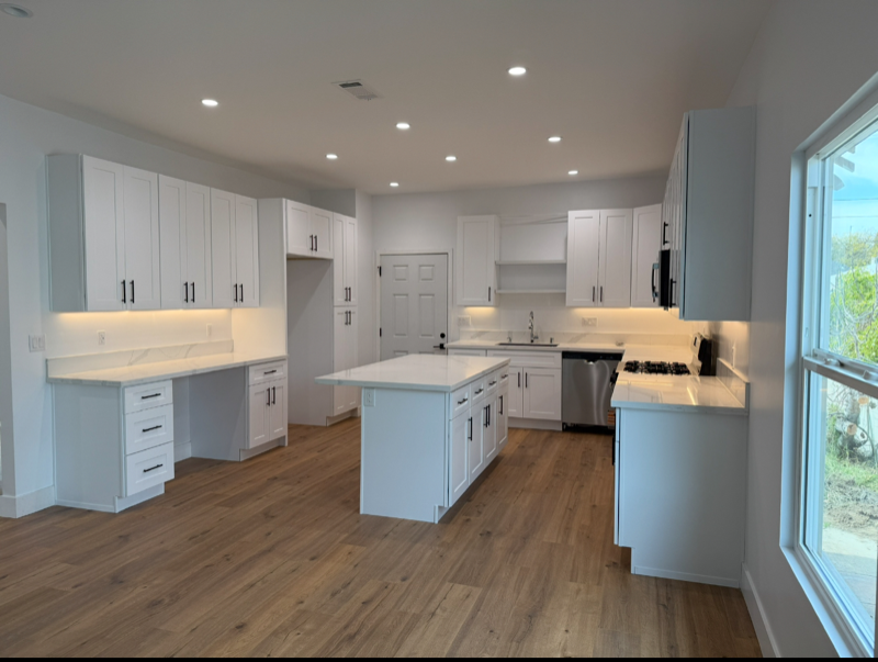 3027 S Harvard Blvd in Los Angeles, CA - Building Photo