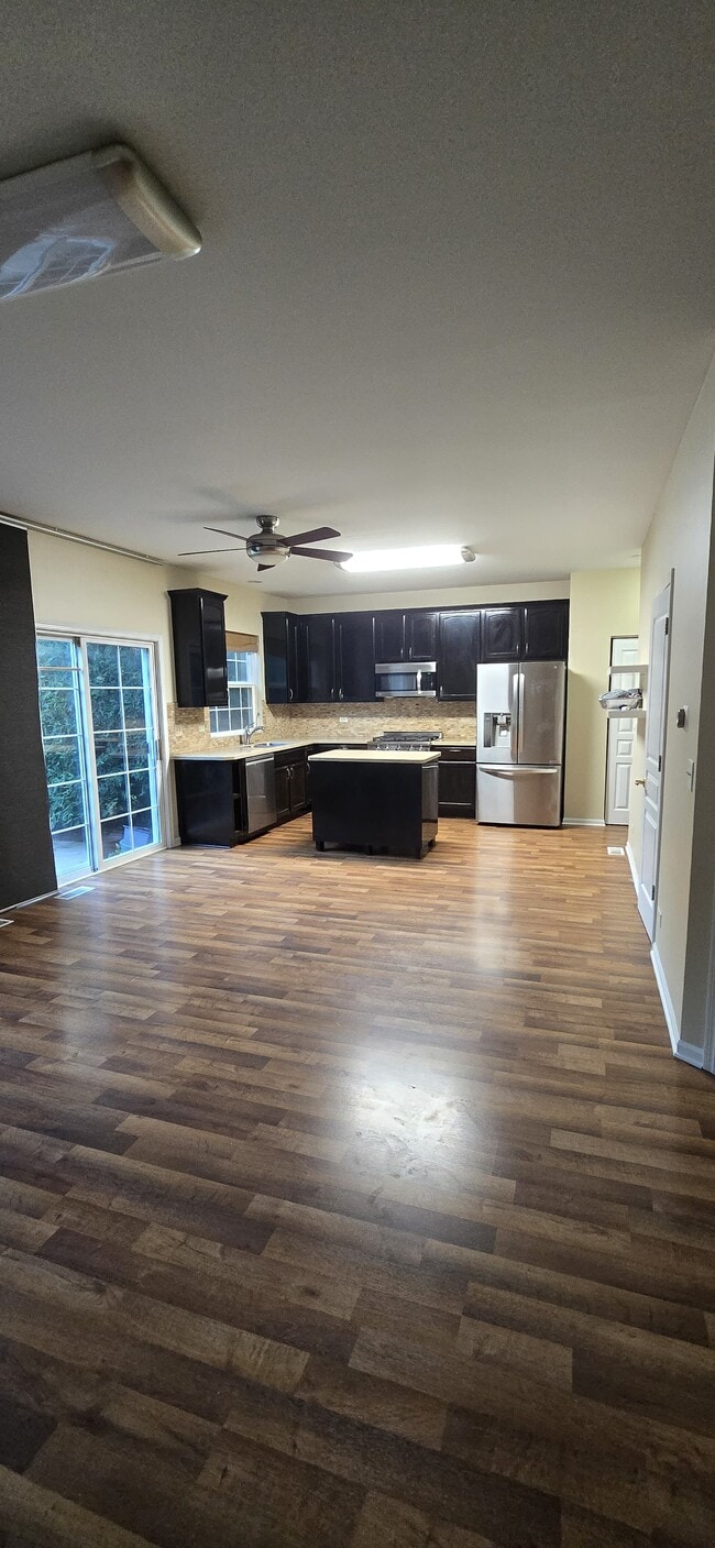 2986 Peachtree Cir in Aurora, IL - Building Photo - Building Photo