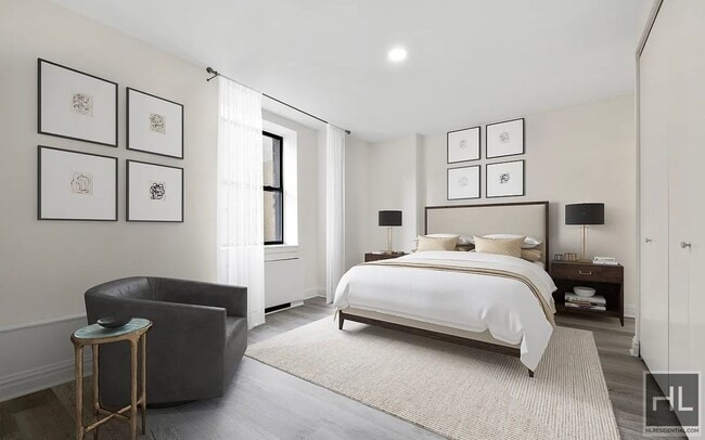 985 Lexington Ave