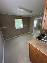 7814 Commodore Rd in Millington, TN - Building Photo - Building Photo