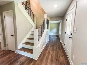 11210 Mountain Crest Dr SE in Huntsville, AL - Building Photo - Building Photo