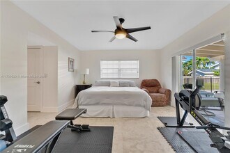 11522 SW 100th Ave in Miami, FL - Building Photo - Building Photo